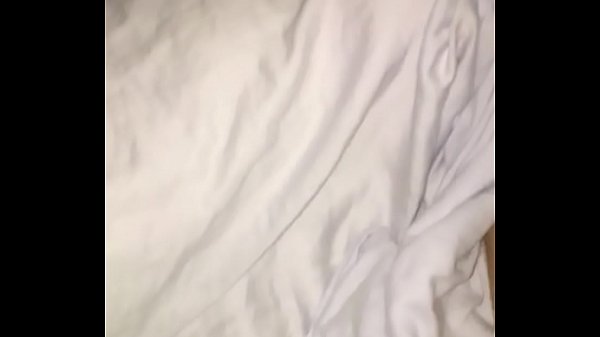 thumb reunions between friends