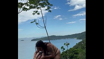 CASAL DE NAMORADAS LÉSBICAS FAZEM SEXO EM PRAIA DO RJ