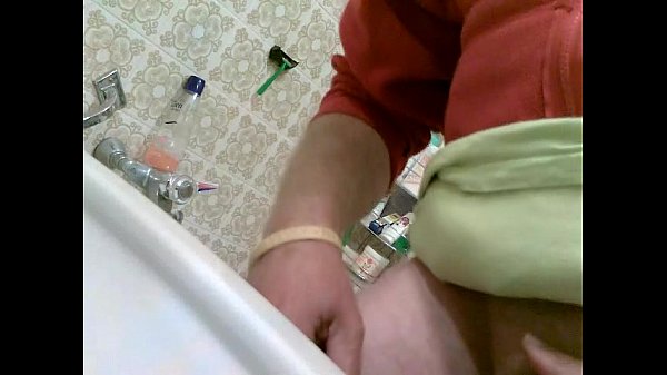 Download Video - Abg Schiwu Bad CLIP0114&period;MP4 2010-09