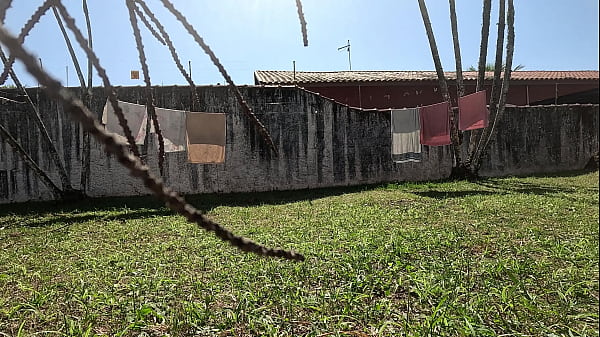 Fodendo no quintal da minha sogra