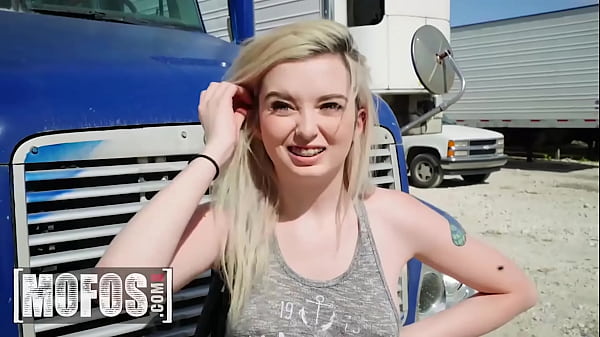 Download Video - &lpar;Lexi Lore&rpar; Just Broke Up With Her BF And Left Alone In The Parking Then &lpar;Jesse Black&rpar; Cums On Her Mouth - Mofos