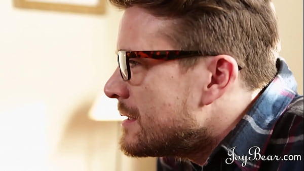 Download Video - Tattooed Artist Adreena Winters Drops To Her Knees To Suck Off Her Life Model Before Riding His Cock