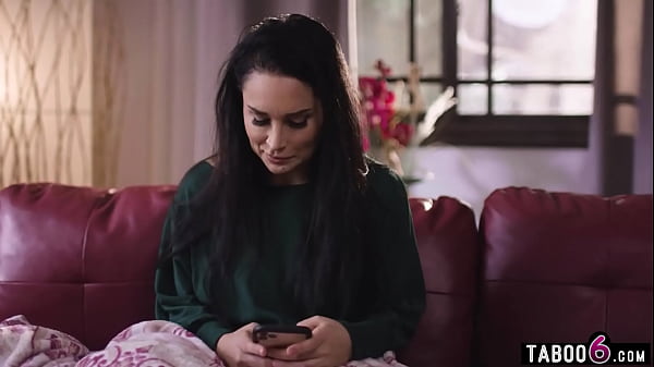 Hurt big ass MILF Gabi Paltrova squirts in ex boyfriends friends face