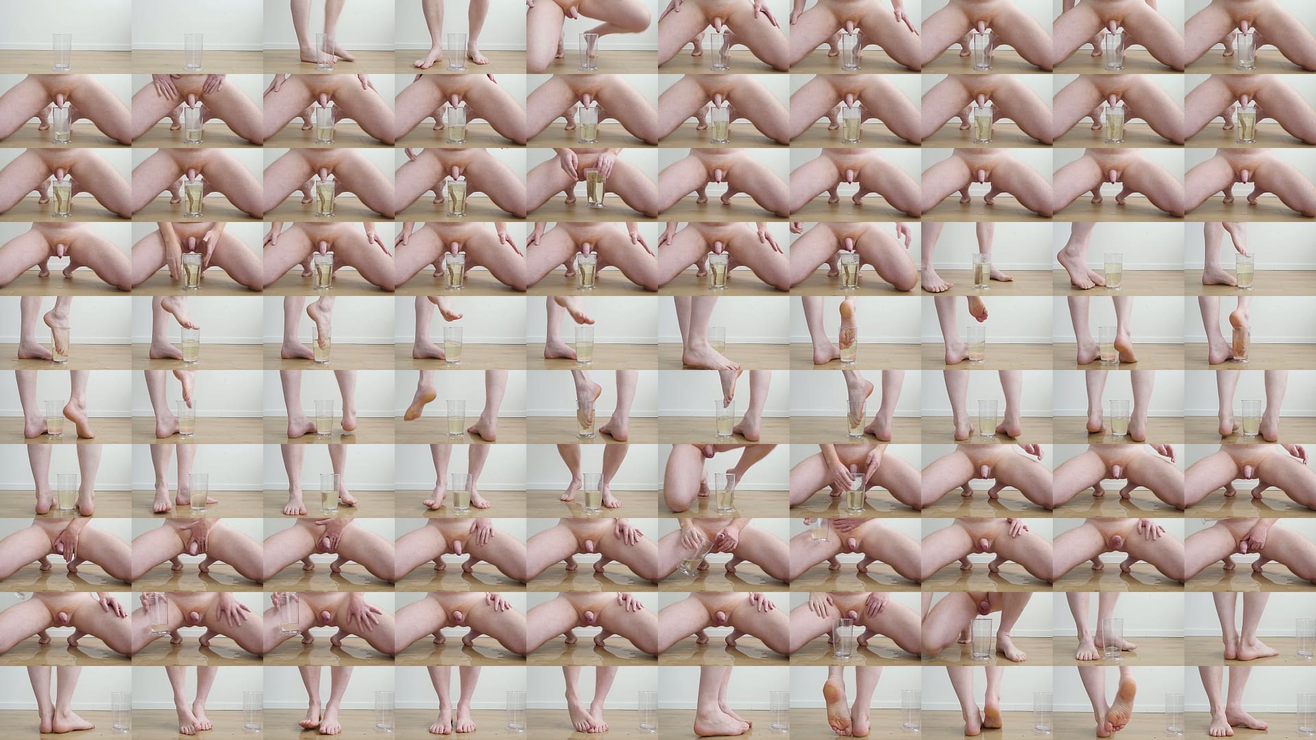 Peeing Naked With Wet Feet Play 预览图