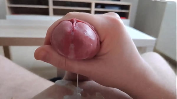 Download Video - GoldenChibre - Tribute to Robbie Sleaze and cumming later on my mirror