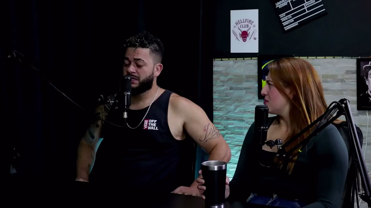 PEDIU A FOTO DA GAVETA DE REM&Eacute_DIOS PRA SABER COM QUEM IRIA SE ENVOLVER - CASAL 7LOVERS