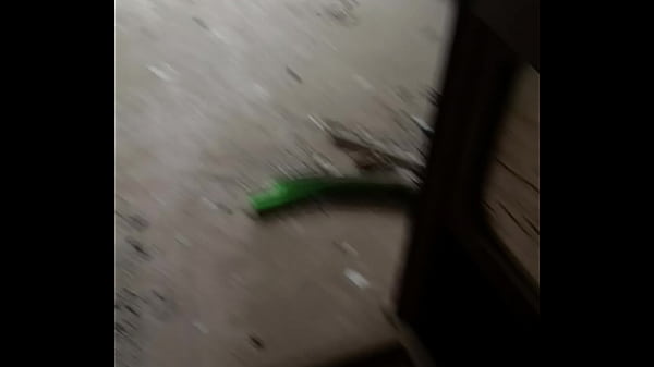 Bâtiment Abandonné Exposé