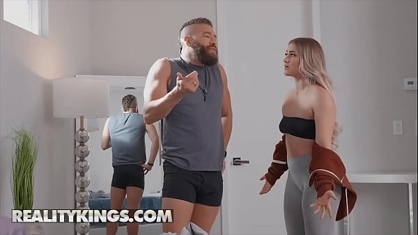 (Xander Corvus) Pounds (Kenzie Madisons) Wet Pussy Until She Begs Him For The Facial She Loves - Reality Kings