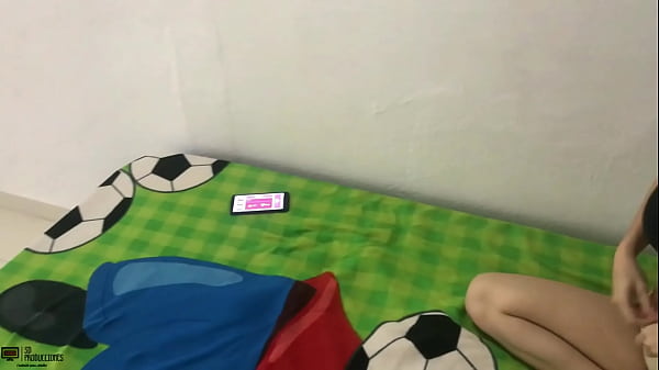 Horny stepdad fucks his beautiful stepdaughter's pussy - Porn in Spanish