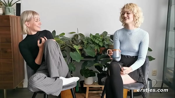 Blonde's First Time Eating Pussy
