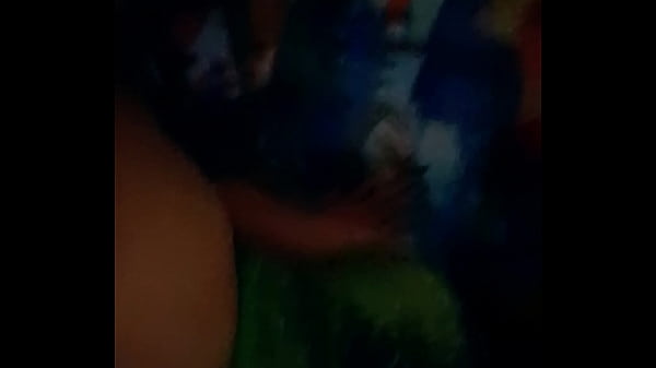 thumb backshot