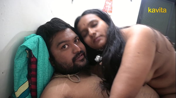 Download Video - real Homemade enjoying close up sex of Indian couple