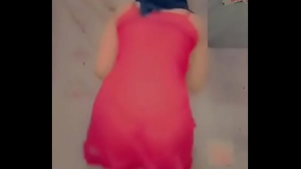 ダンスアラブのお尻は6です