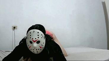 Femboy de quatro rebolando a sua bunda grande