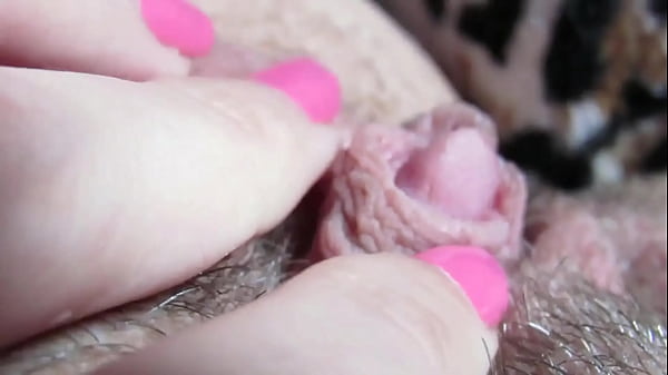thumb big clit orgasm
