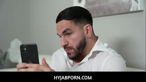 HyjabPorn  -   A Premium Hijab Cleaning Veronica Valentine , Peter Green