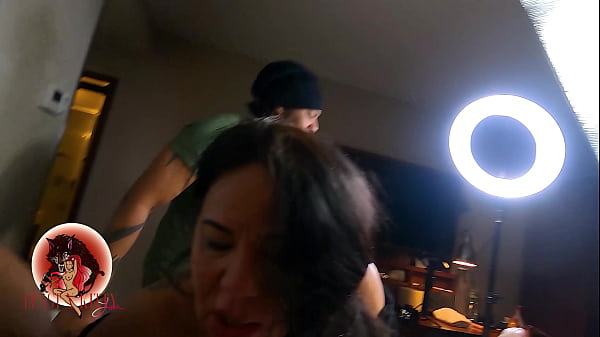 Queen Rogue gets fucked by Itsthebeast and ItsKittyLove