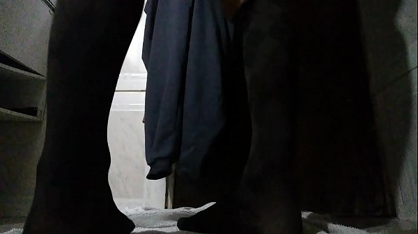 Download Video - Emily engole tudo com seu cu delicioso