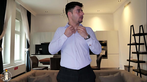 How to make the night party more "horny", dear Dave Candle? Ask Alice Maze!