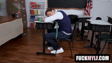 WHATTT Dude Got Blowjobs from Horny TEACHER Wendy Raine, Jayden Marcos