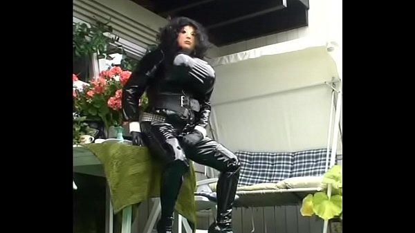 RoxinaRetroShinyGardenGurl130805XL