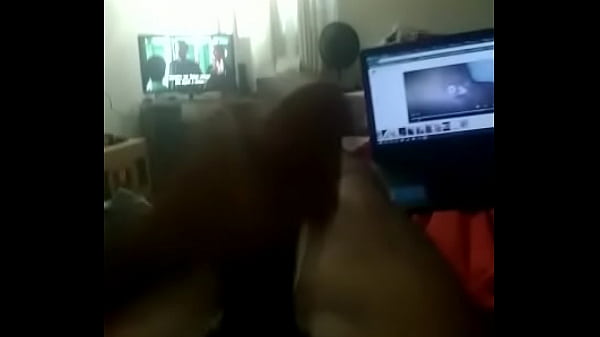 Eu gozando gostoso 1