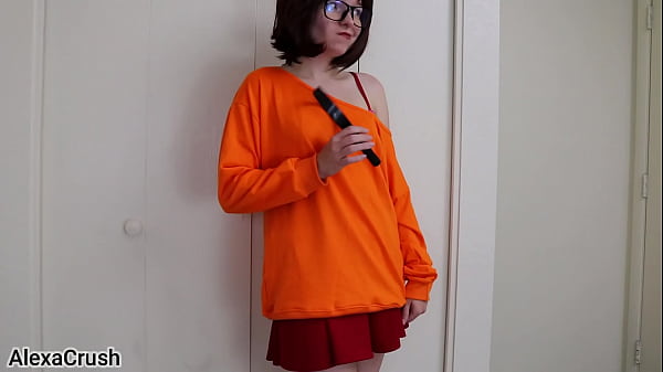 Velma STRIPS for Clues