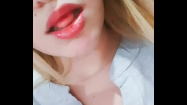 thumb my lips