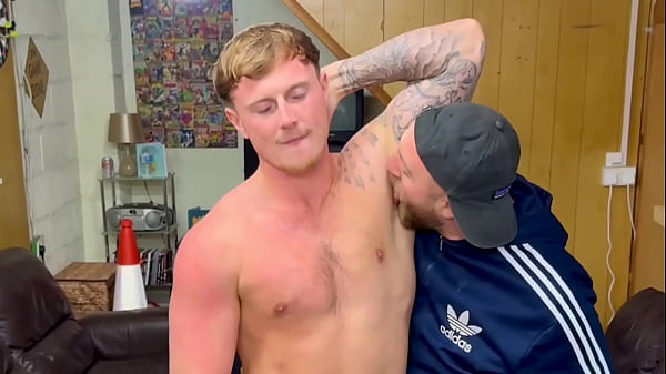 Download Video - When he tells his gf he&rsquo;s getting a post-gym shower&period; WETWILL 22