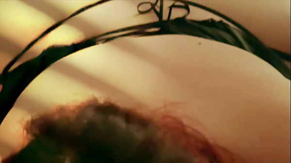 Si tu veux voir ce qui se passe plus bas... Tu ...