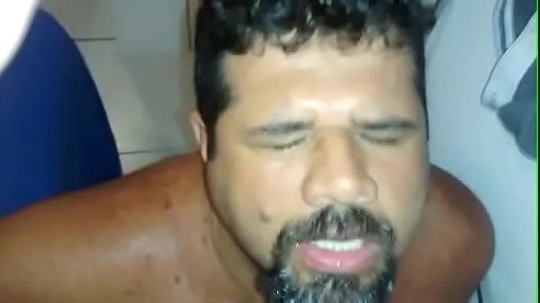 Download Video - eu mamando o pirocudo bisexual pirocudo