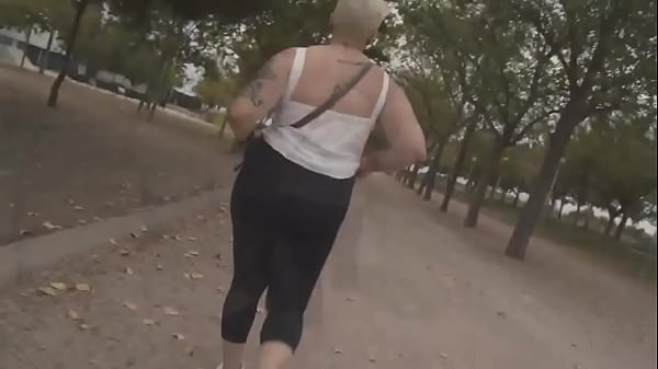 NURIA! nueva madura tetona. maruja real que se ha puesto en plan carpe diem a hacer locuras. tenemos el video de ella fol ...