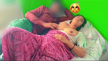Bhabhi was telling a sexy story to her brother-in-law, then brother-in-law started pressing Bhabhi's boobs and the two had sex, Hindi audio