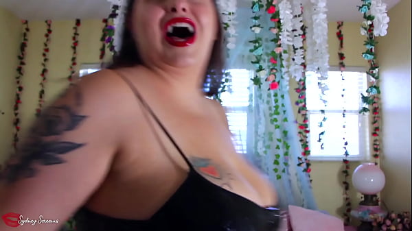 She Smells Like Dinner - Vampires Jane Judge & Sydney Screams Bite Delicious Blonde Kaiia Eve Until They've Drained Her Vitae