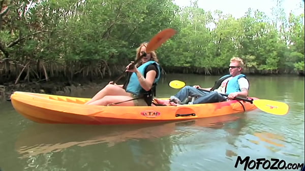 Real amateur homemade sex video with an adventurous blonde