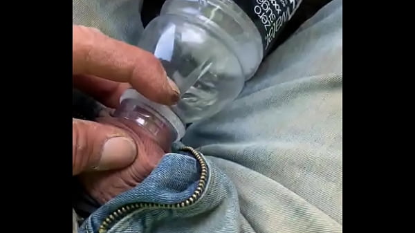 Download Video - Driving Piss with Dash Squirt