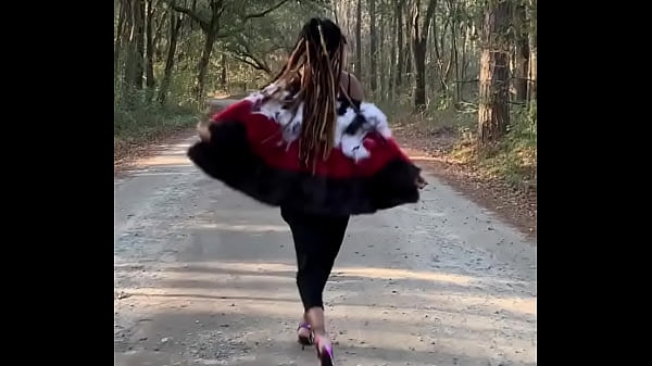 IT’S EASY FOR ME TO TURN IT ON!!!!#Blacktrans #Ebonytrans #BlackTgirl