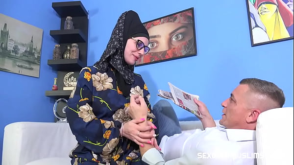 Download Video - Sexy hijab slut really desires for a hard cock