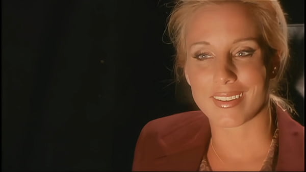 O corrninho feliz gravou eu fudendo a mulher dele at&eacute; ela chorar na rola