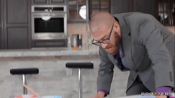 Of The Cake Woman / Brazzers  / download full from https://zzfull.com/wom