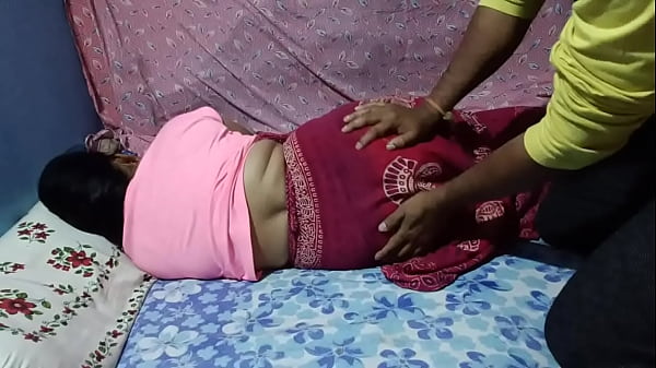Download Video - Juicy Desi Housewife Enjoying a satisfying Body Massage