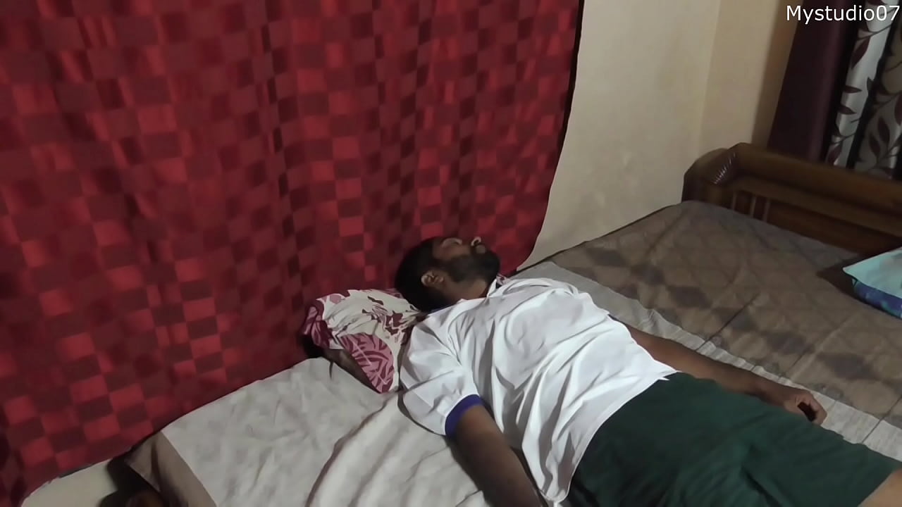 Indian MILF Priya Rai slobbers all over a giant black dildo