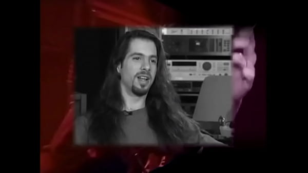 John Petrucci teaches you how to finger your guitar
