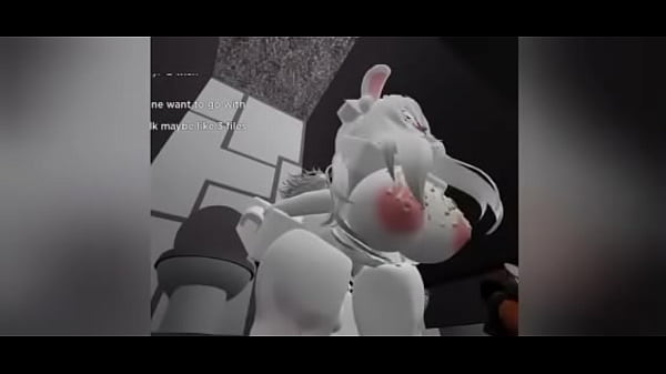 Download Video - Bunny girl enjoying BWC in club