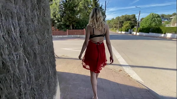 Paola, 21 years old, the Spanish porn revelation!
