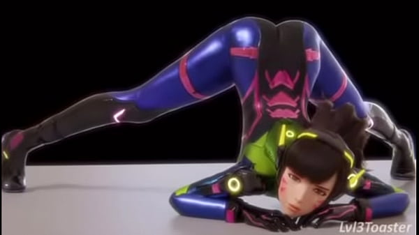 D.va with ripped pants