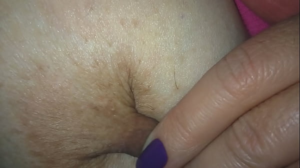 thumb tits