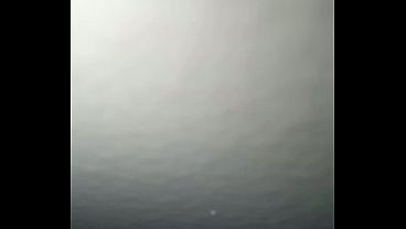 Spruzza latte sul muro