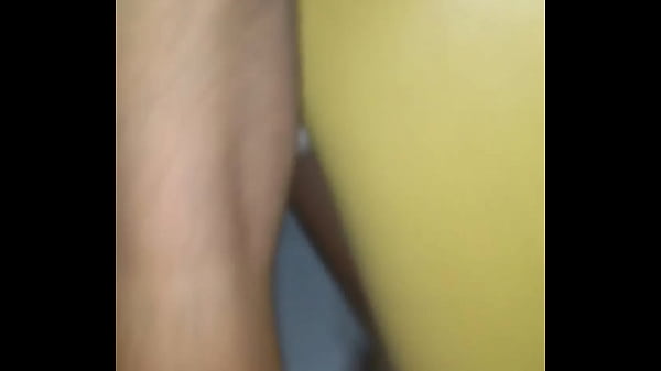 Amigo comendo meu lek