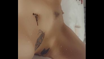 Sexy blond washing pussy pretty pink tee Zoey